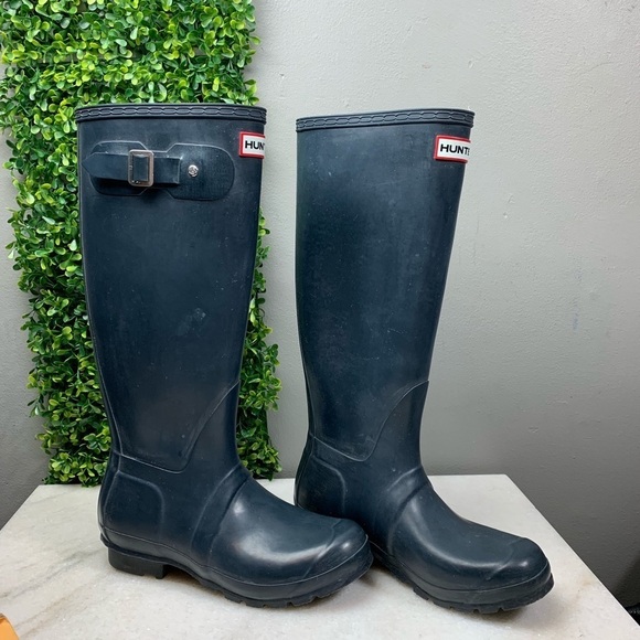 Hunter Classic Tall Navy Boots - Picture 2 of 7